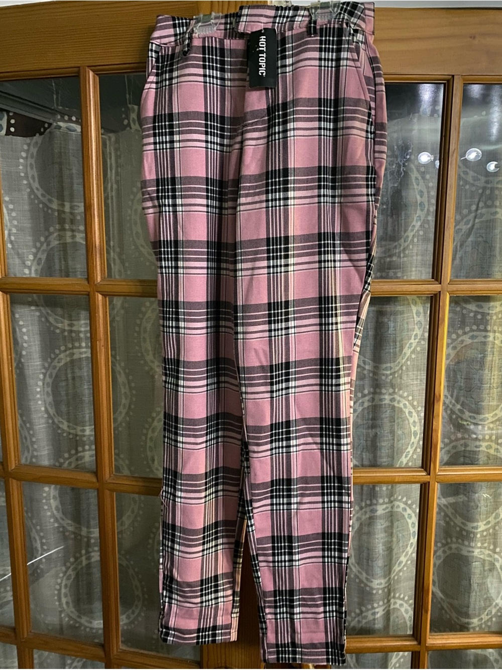 NWT Women's XS Pink & Black Plaid Pants - Hot Topic